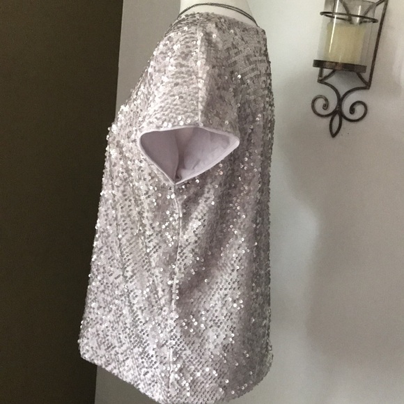 Jennifer Lopez sequined top - Picture 3 of 6